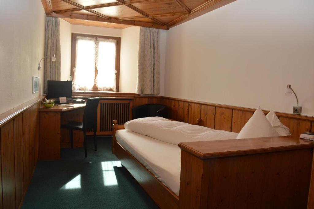 Hotel Zum Kreuz Aarau Habitación foto