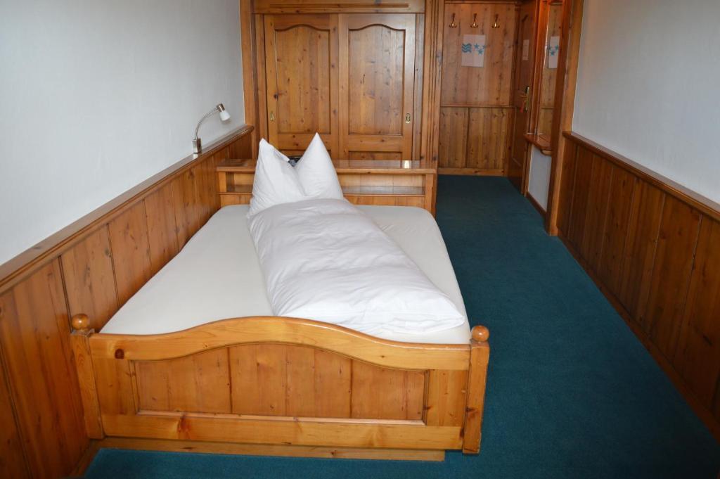 Hotel Zum Kreuz Aarau Habitación foto